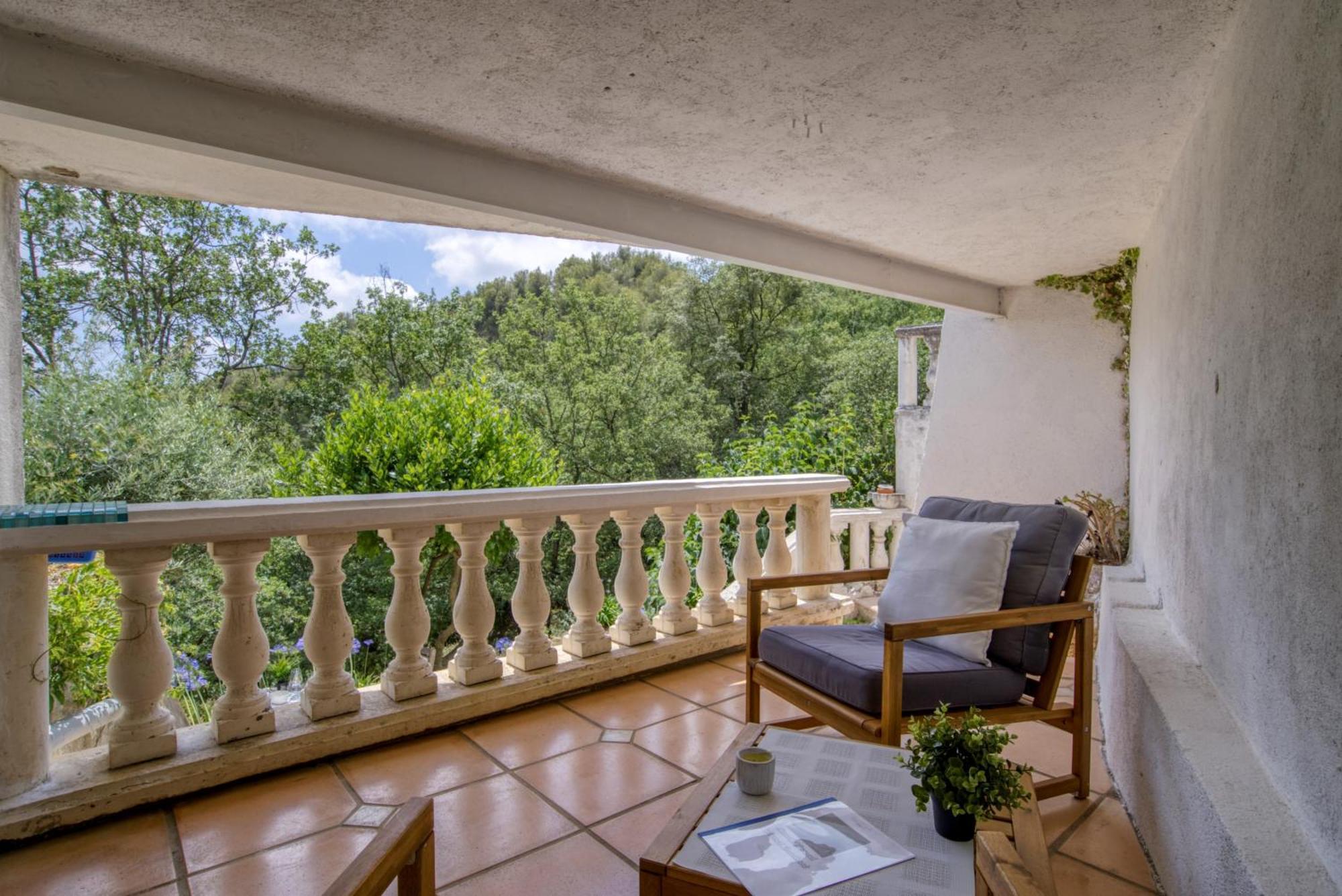 Appartement 2 Pieces Dans Individuelle Terrasses Jardin