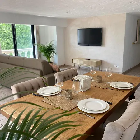 Charmant 2 Pieces Dans Villa Individuelle Terrasses Jardin Carros Exterior foto