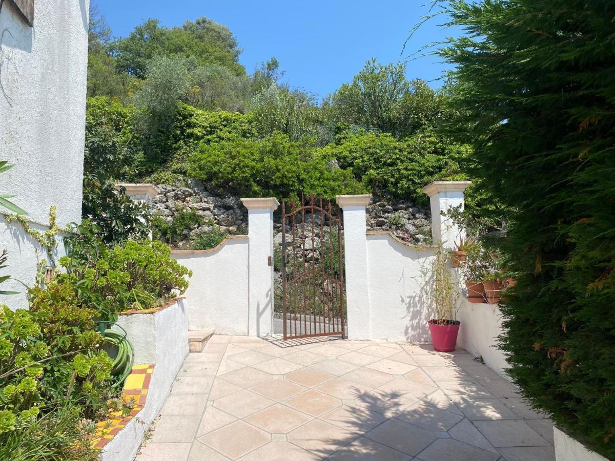 2 Pieces Dans Individuelle Terrasses Jardin Appartement *